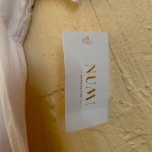 Numi sweat proof undershirt